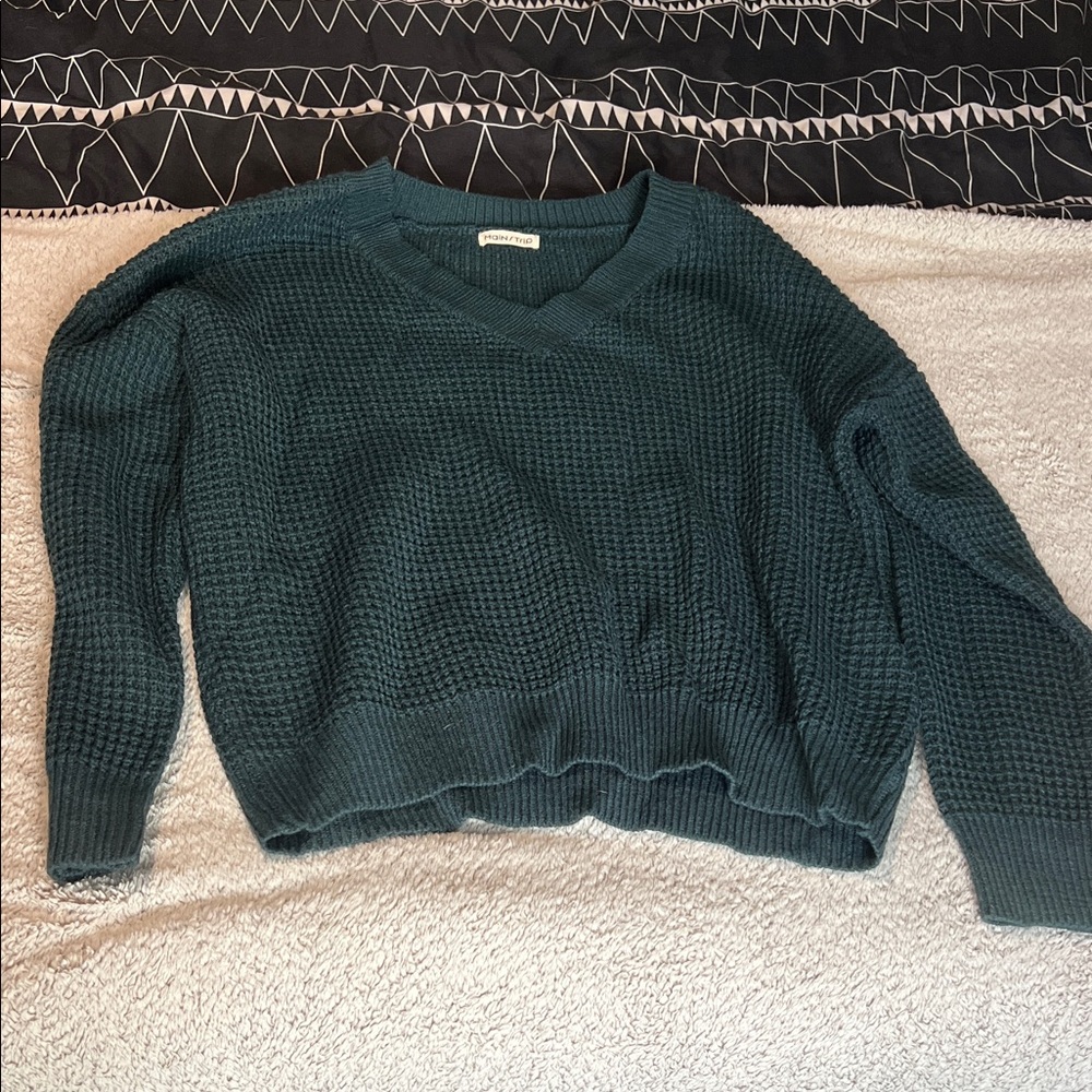 Cozy V-Neck Waffle Knit Sweater - Green